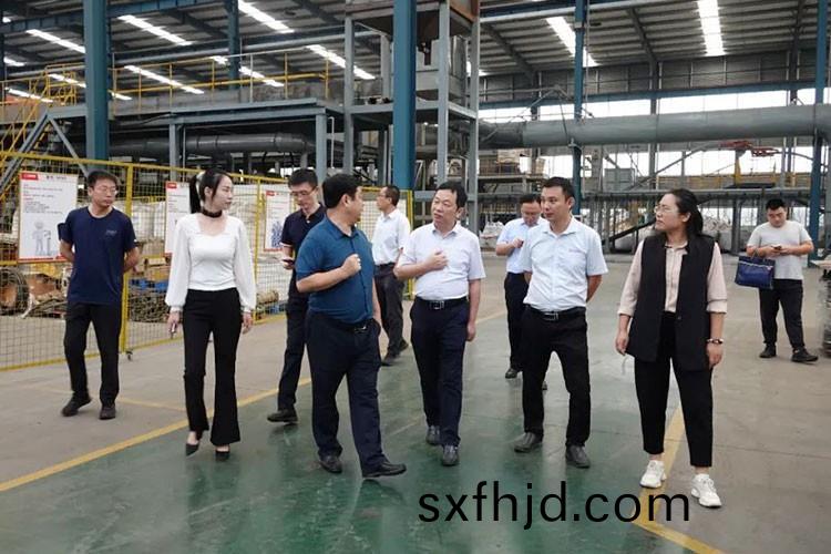 熱烈歡迎濟(ji)寧(ning)市(shi)高(gao)等(deng)裝(zhuang)備(bei)産(chan)業集羣(qun)髮展(zhan)專班蒞(li)臨(lin)正(zheng)陽(yang)集糰(tuan)蓡(shen)觀(guan)調(diao)研